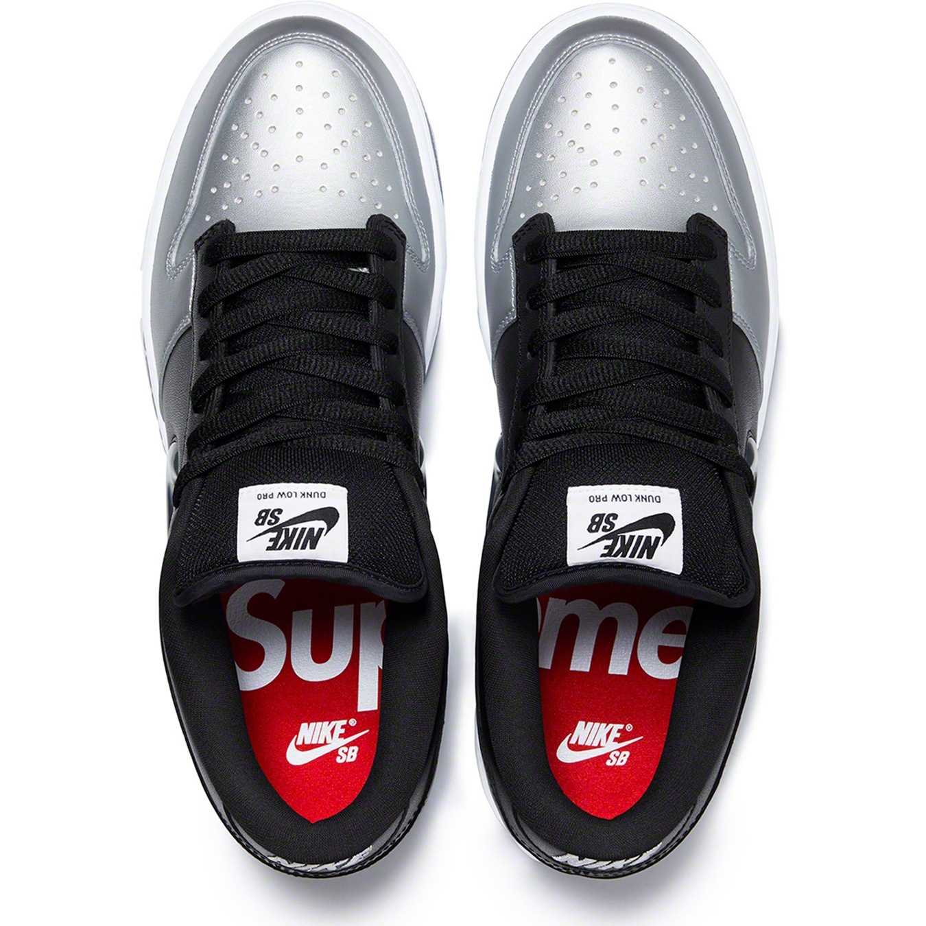 Supreme®/Nike® SB Dunk Low view 4
